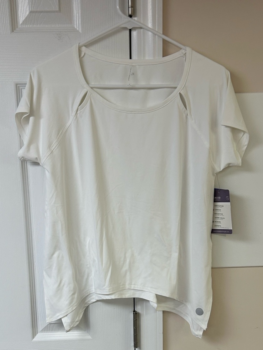 NWT Threads 4 Thought White Performance Active Tee